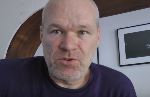 Uwe Boll Challenges Alex Jones To Boxing Match – ManlyMovie